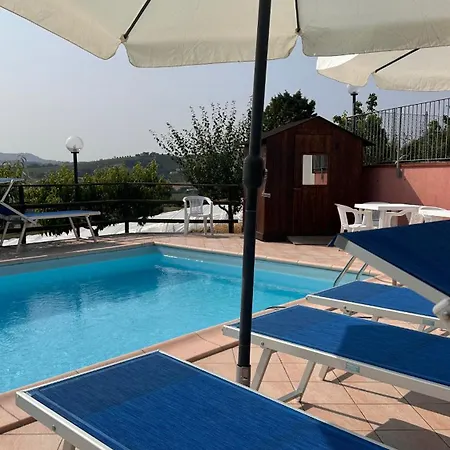 Belvedere Con Piscina - Soggiorni Le Grotte Appartement *